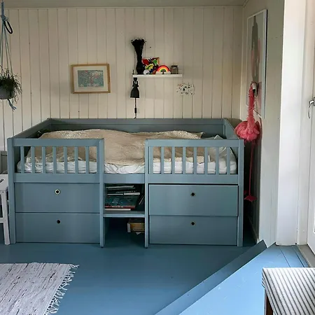Family Summer House With Shelter Near Casa vacanze Vejby